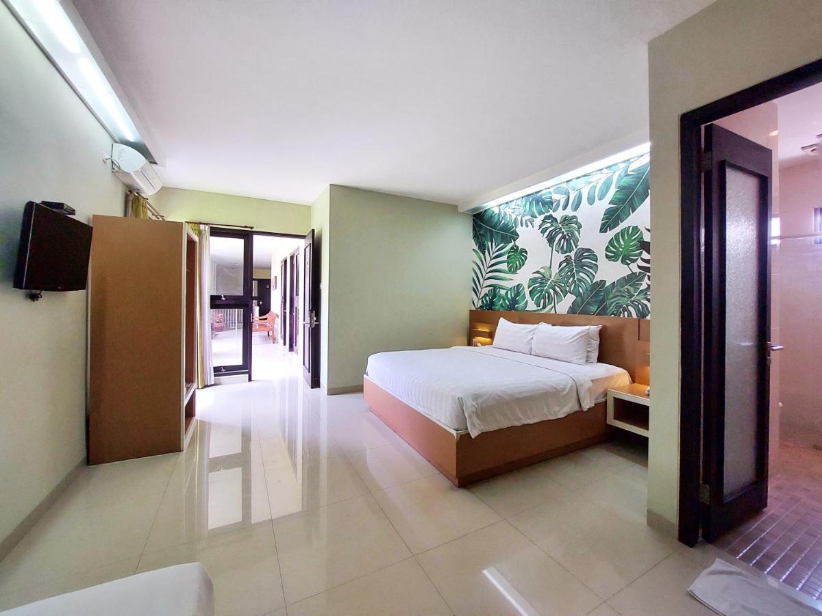 Shinta Guesthouse Malang Exteriér fotografie