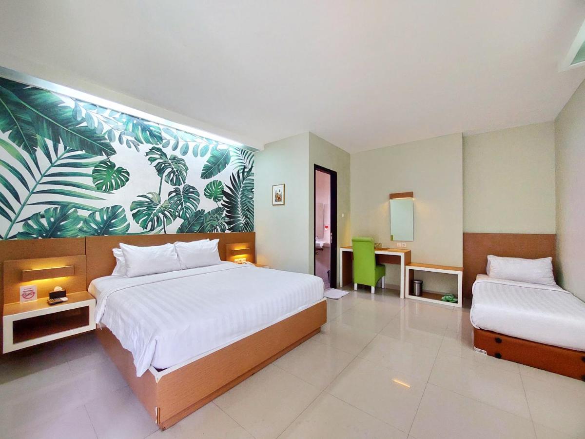 Shinta Guesthouse Malang Exteriér fotografie